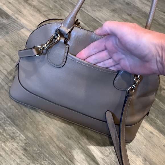 Coach Handbag - Picture 5 of 15